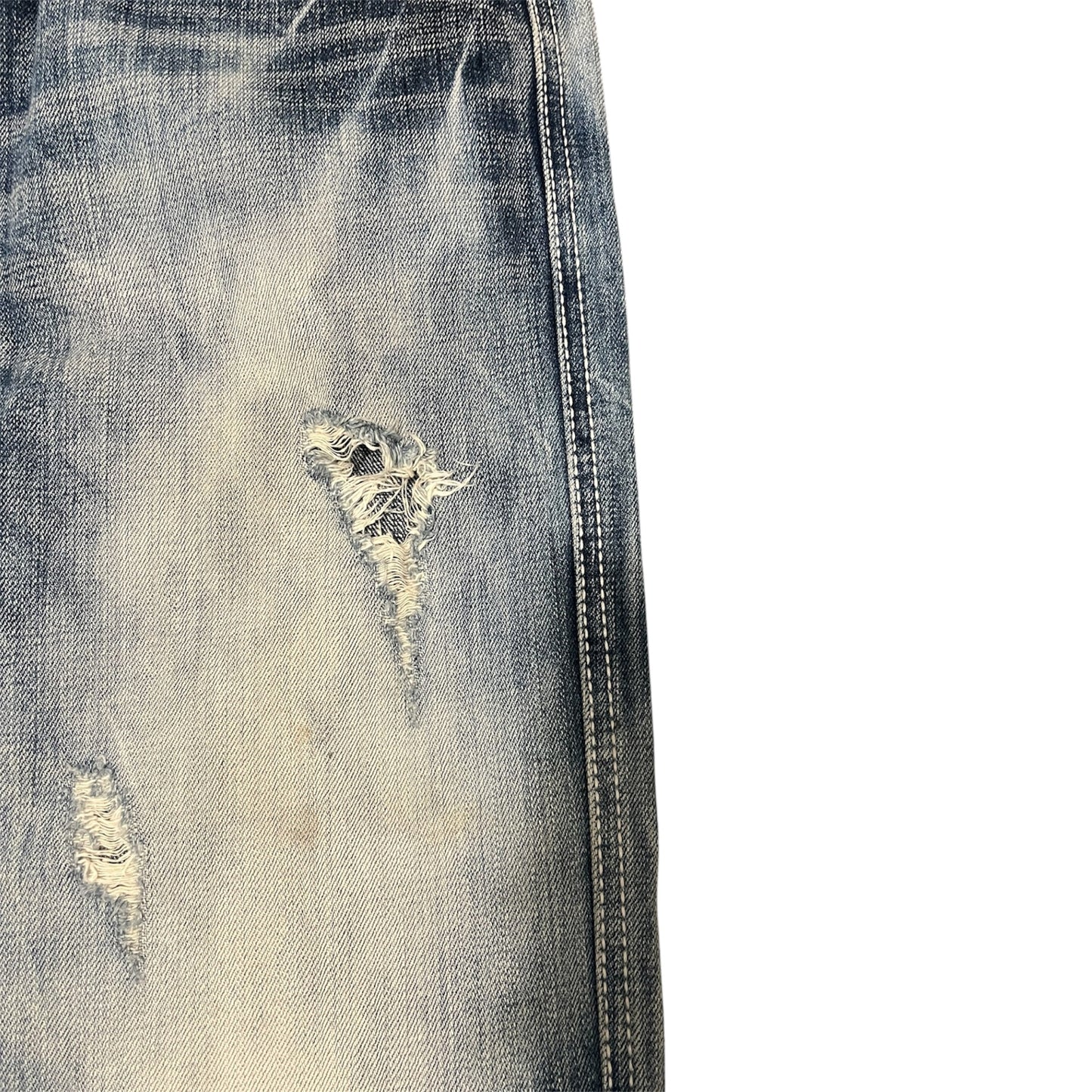 Evisu Genes Bleach Wash Distressed Straight Fit (W32/L28)