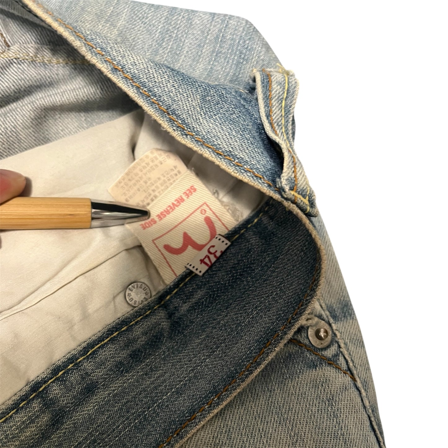 Evisu Jorts Denim Buckle Back Baggy Fit (W32)