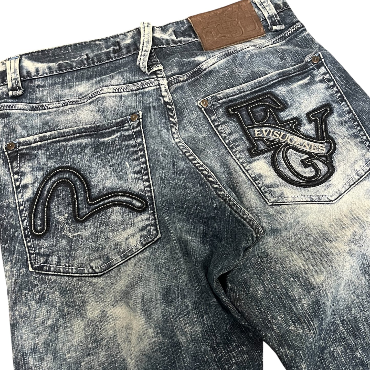 Evisu Genes Vintage Wash Straight Jeans (W30/L32)