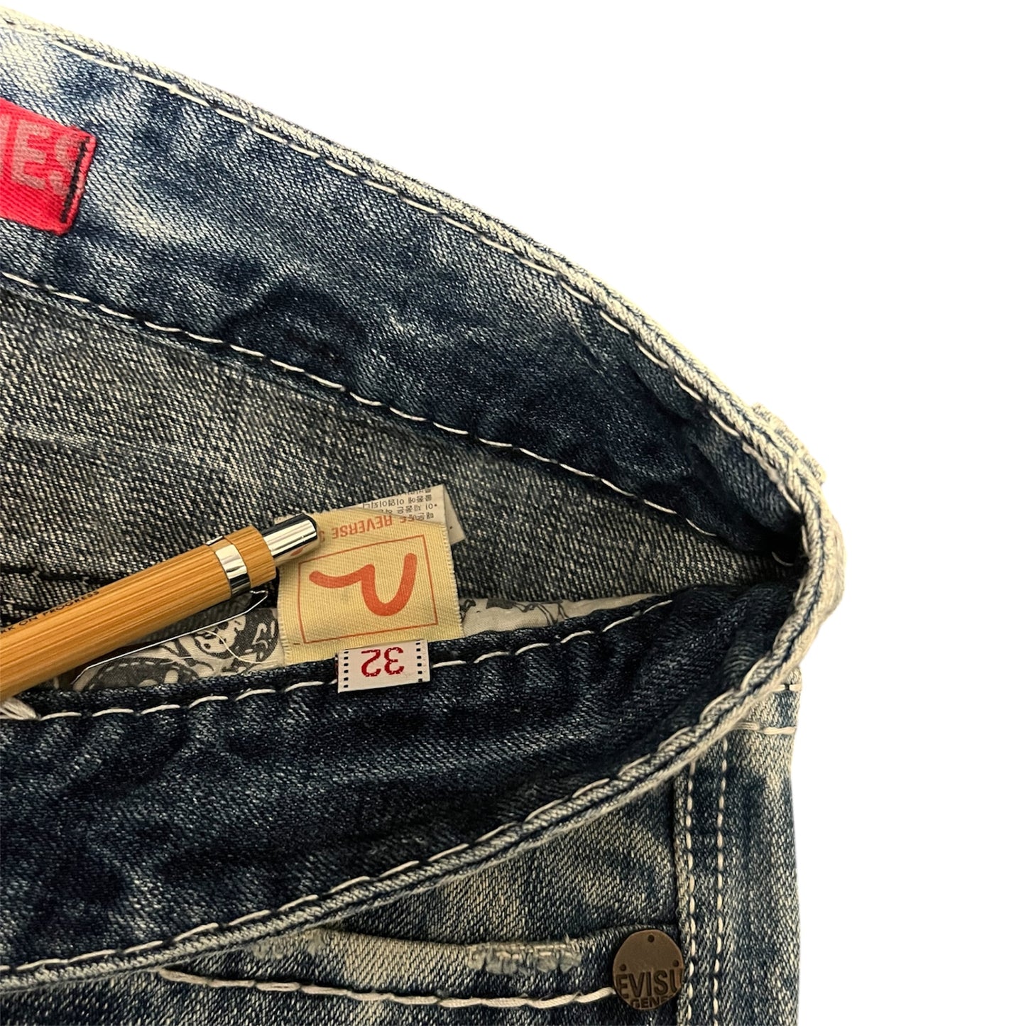 Evisu Genes Bleach Wash Distressed Straight Fit (W32/L28)